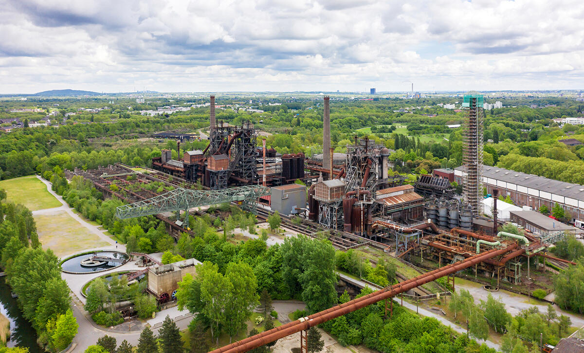 Kolla in det nedlagda stålverket som blev en grön nöjesoas - Vagabond